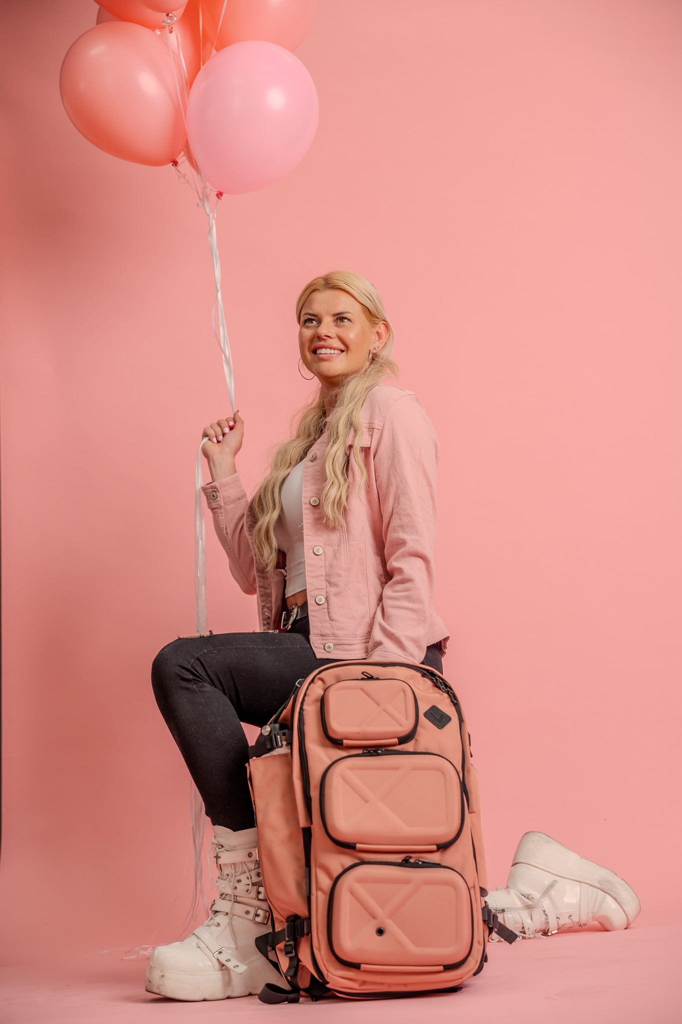 The Backpack Islanders Savvy Guava – Veria Travel