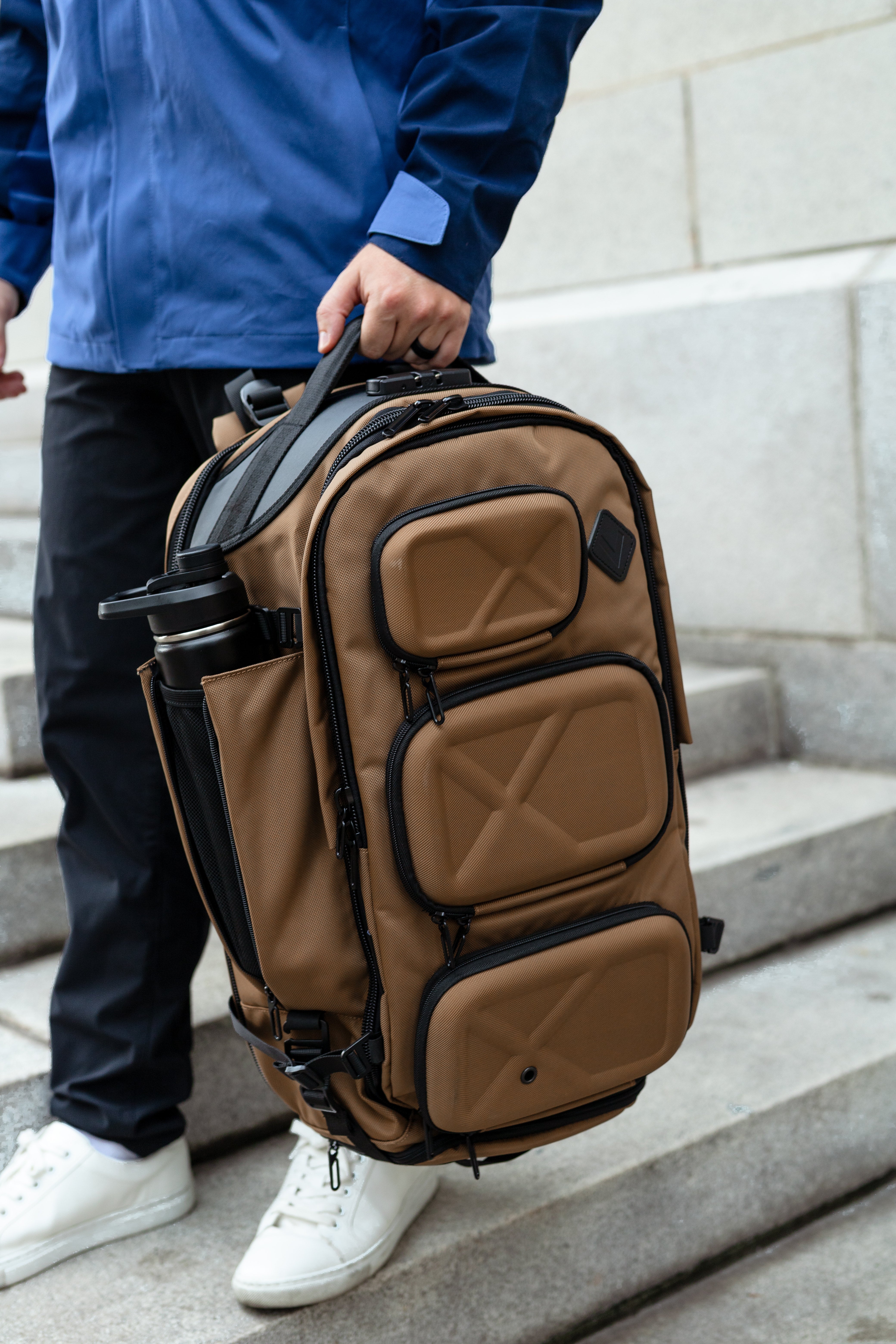 The Backpack Savvy TERRAIN – Veria Travel