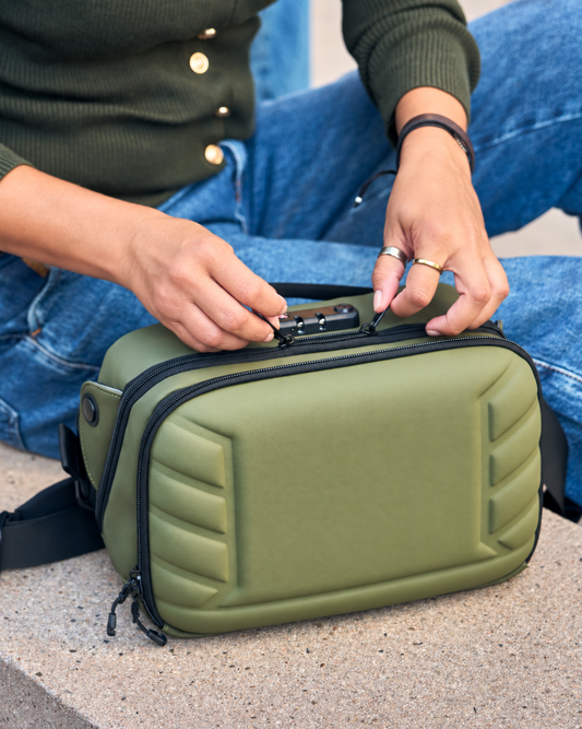 MOTION MESSENGER BAG